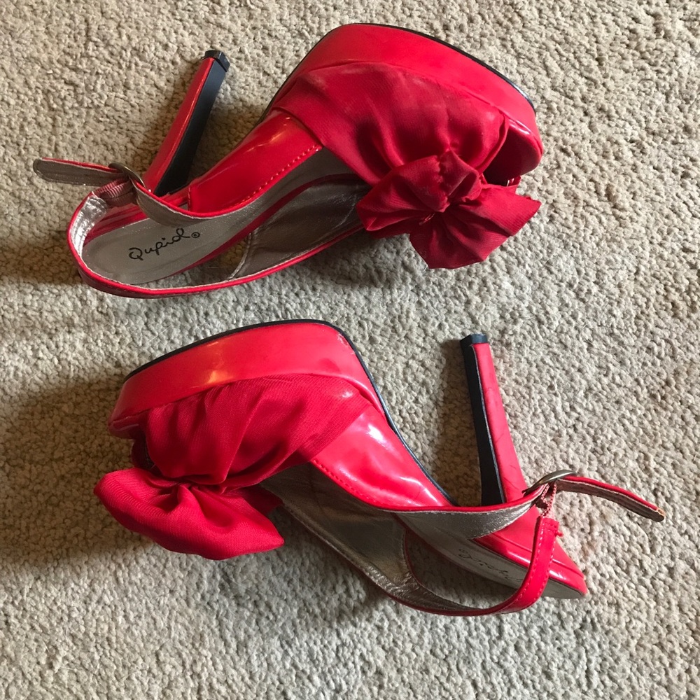 💋RED HEELS WITH BOW - Picture 2 of 5